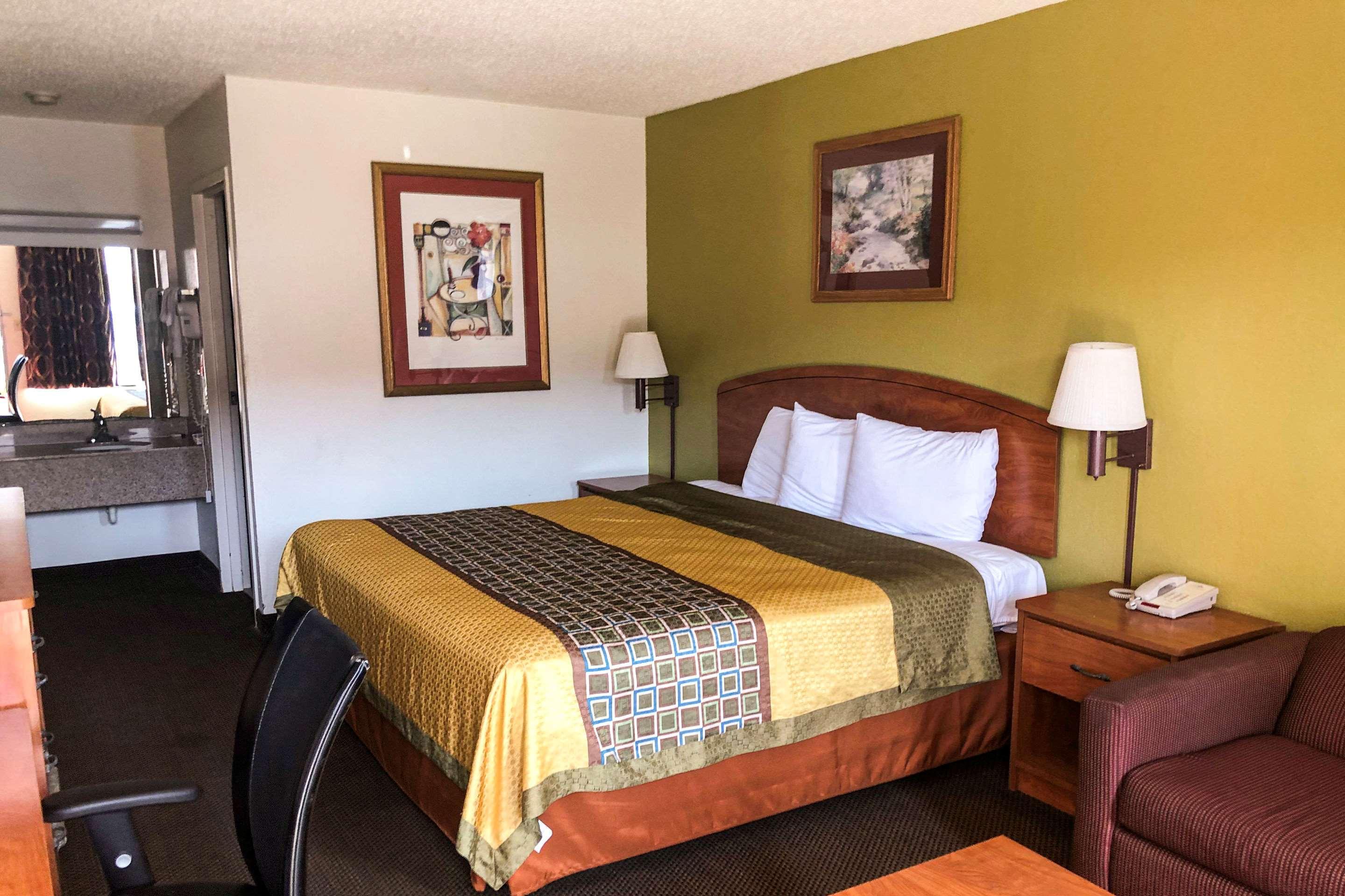 Rodeway Inn Sandston Luaran gambar
