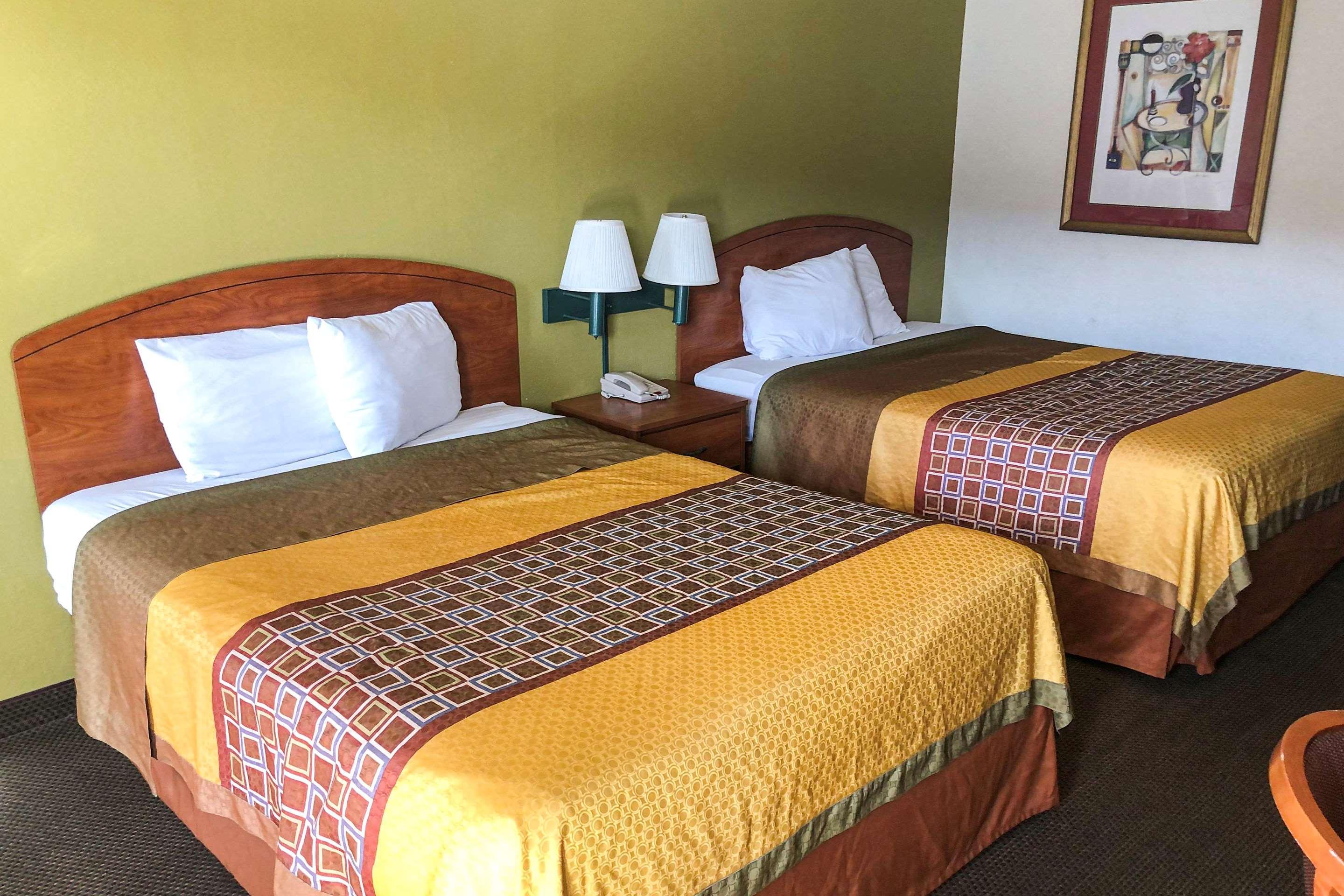 Rodeway Inn Sandston Luaran gambar