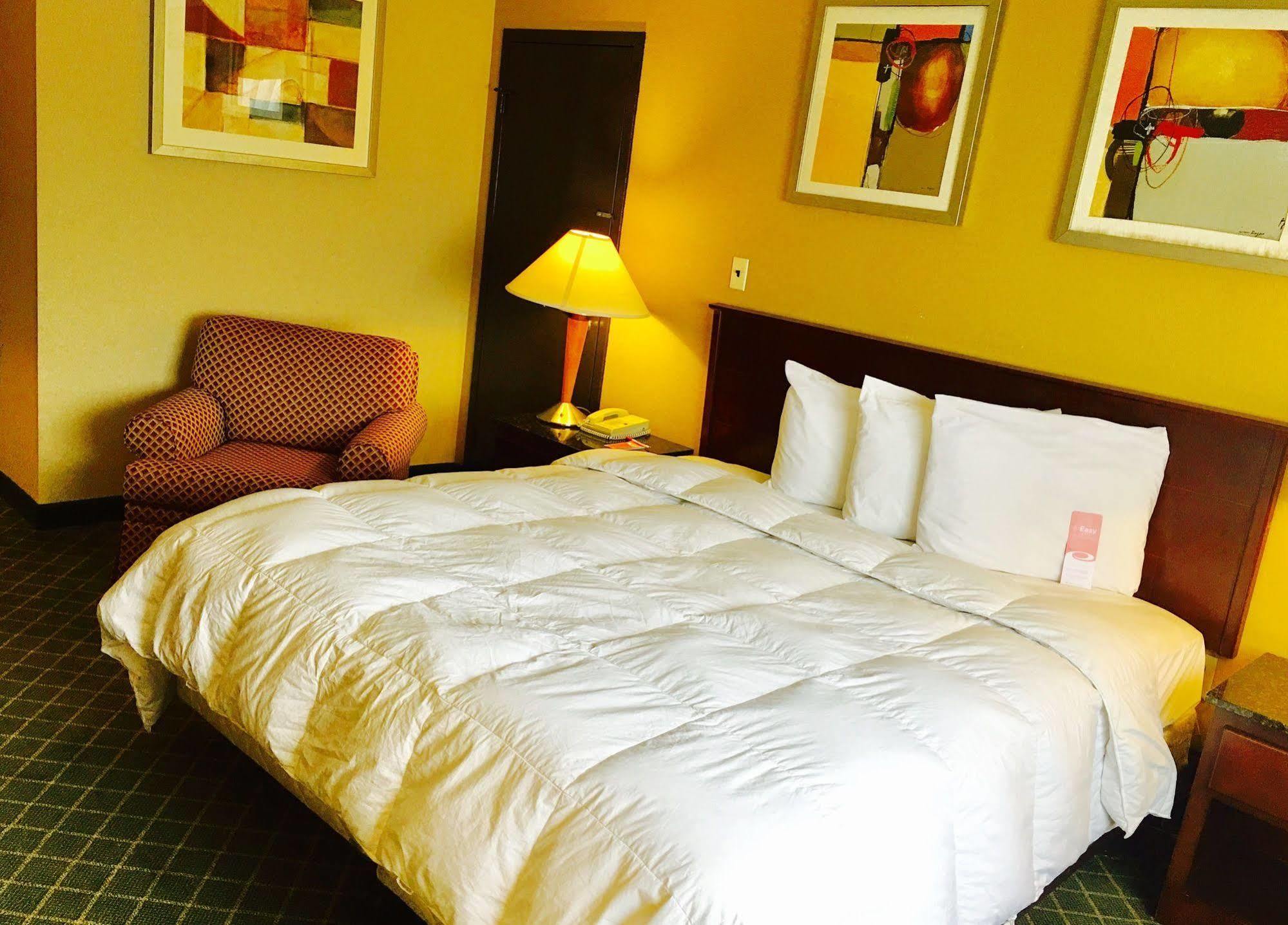 Rodeway Inn Sandston Luaran gambar